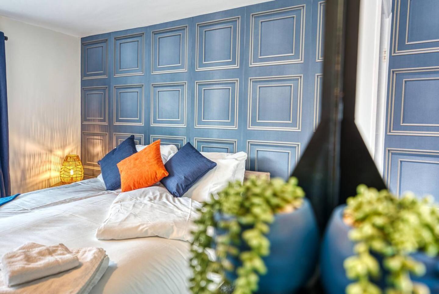 Dudley-5 Beds-Contractors-Parking-Long Stay! ภายนอก รูปภาพ