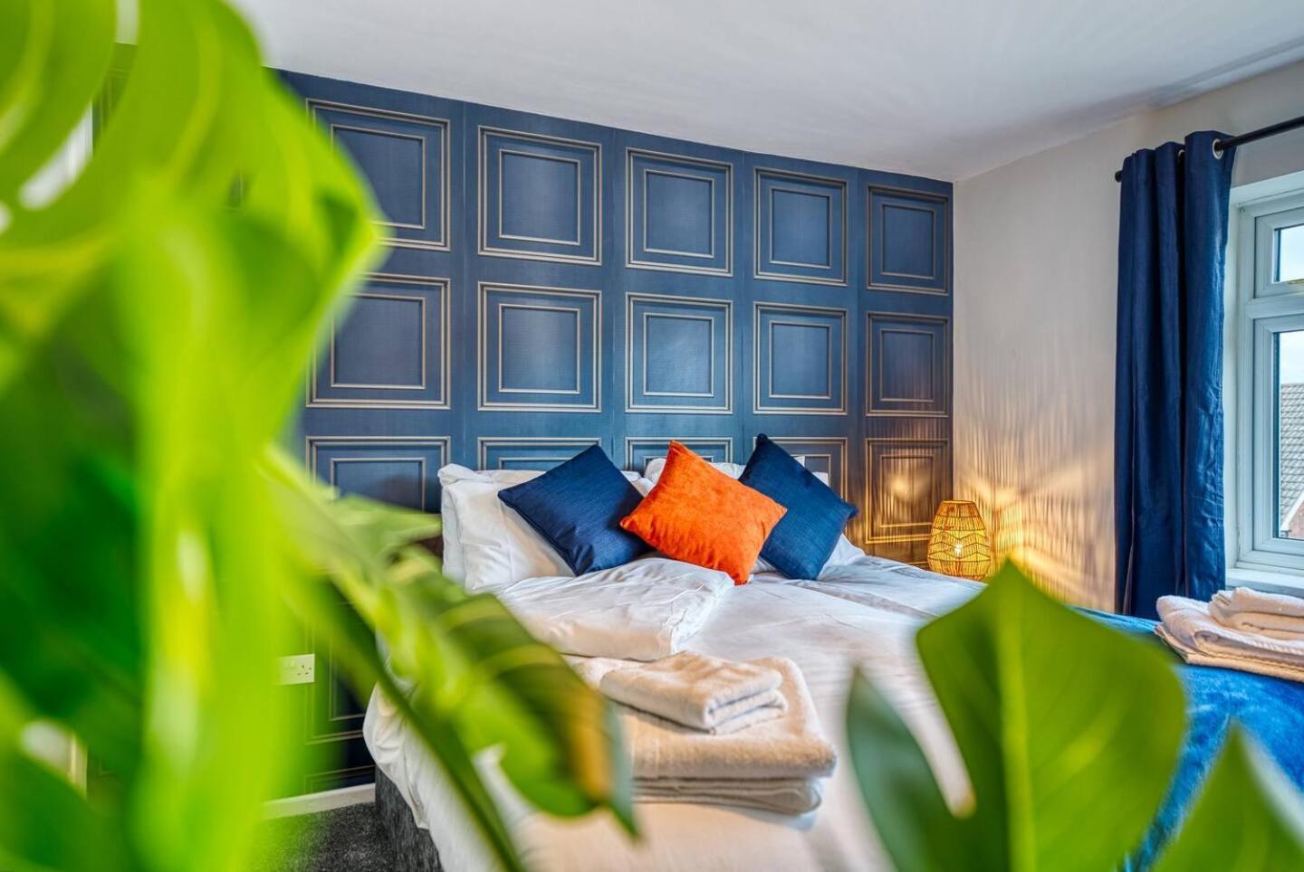 Dudley-5 Beds-Contractors-Parking-Long Stay! ภายนอก รูปภาพ